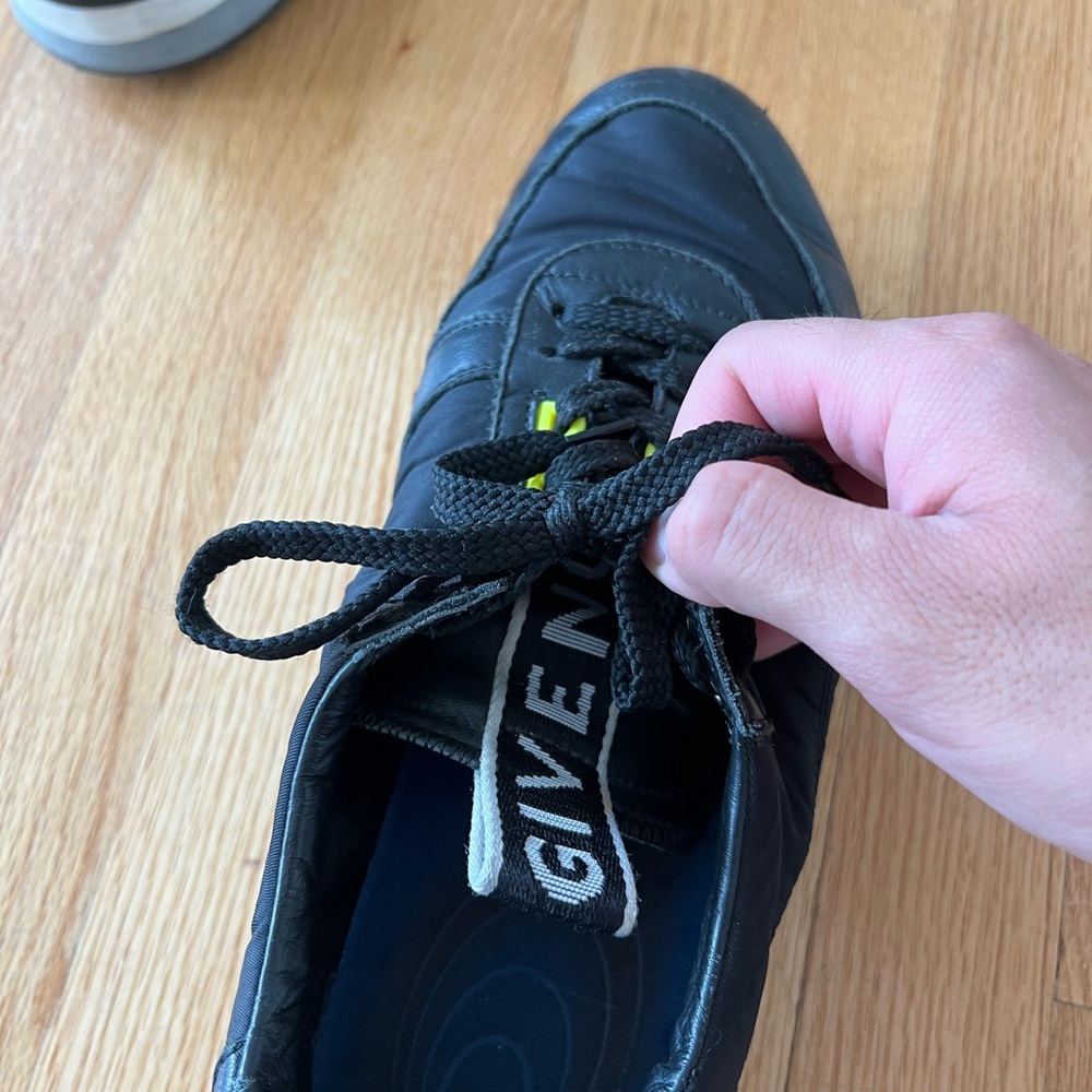 Givenchy runner sneakers - Picture 3 of 4